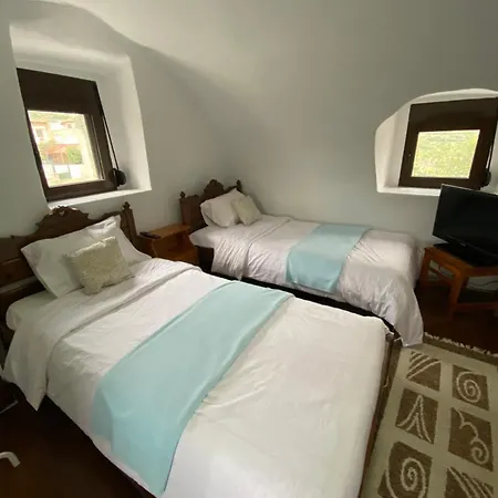 Hébergement de vacances Nigos Okhiá