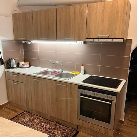 Σπίτι διακοπών Nigos Okhiá