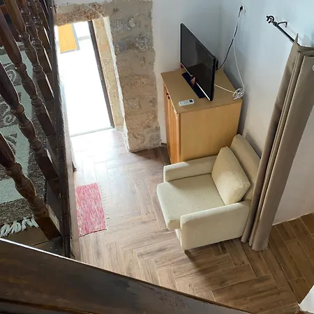 Nigos Σπίτι διακοπών Okhiá