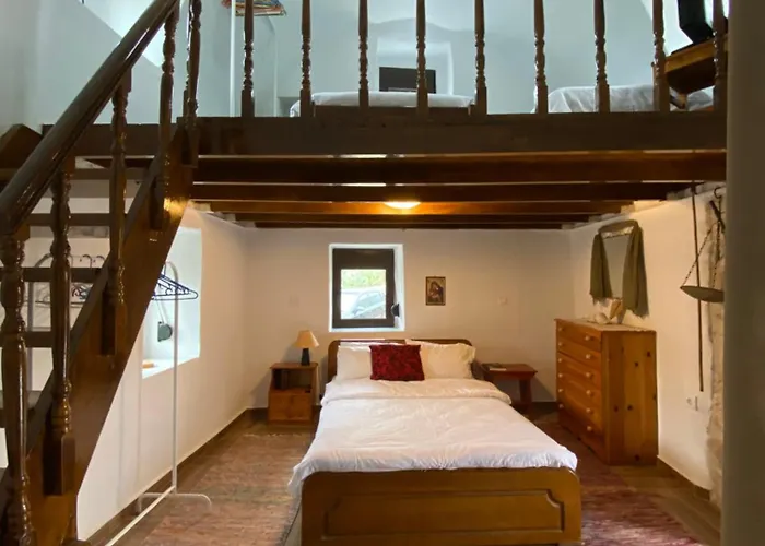 Nigos Casa de Férias